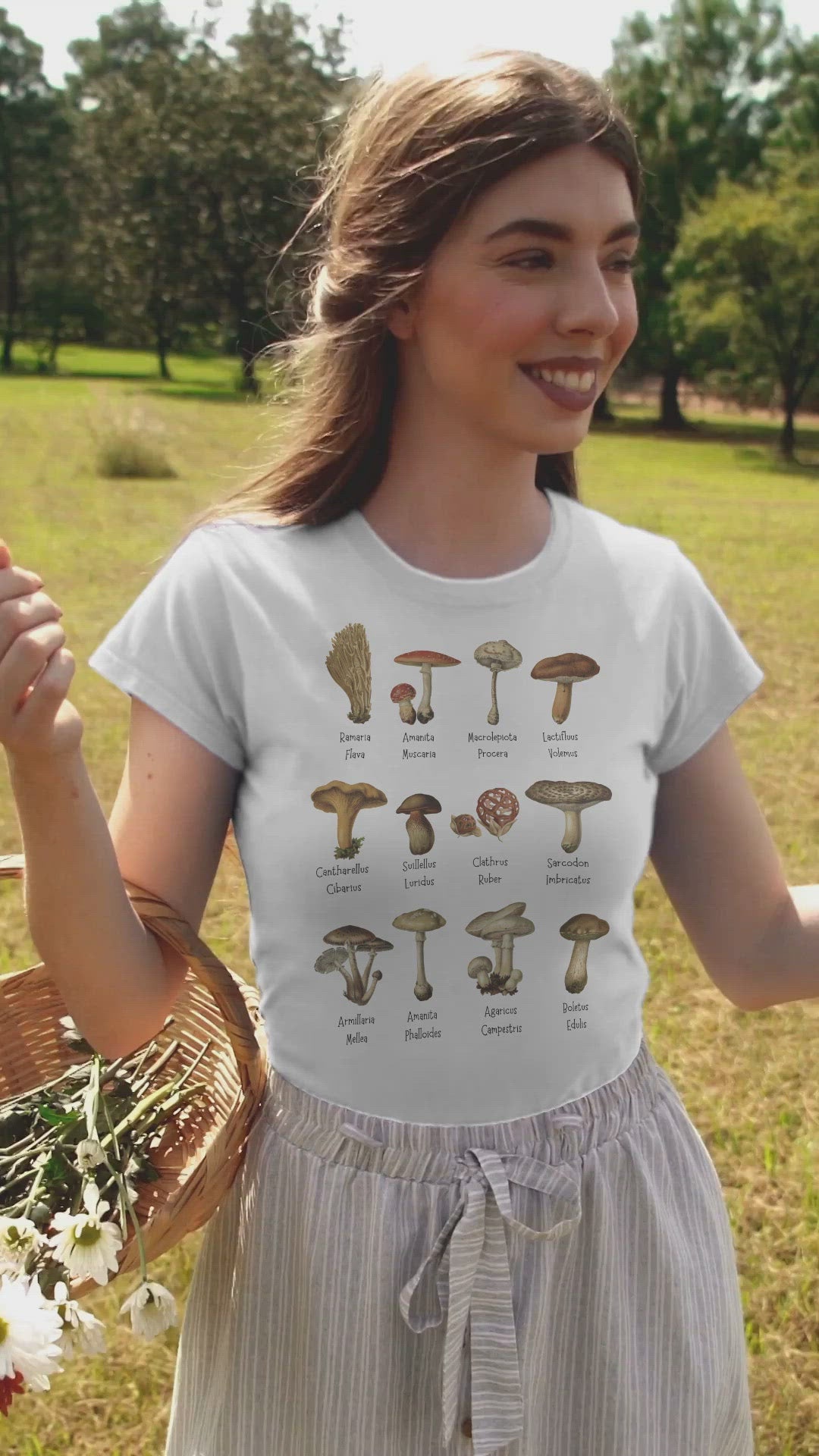 Mushroom Shirt Vintage T Shirt Styled Art For Cottagecore Clothing Lovers | T-Shirt
