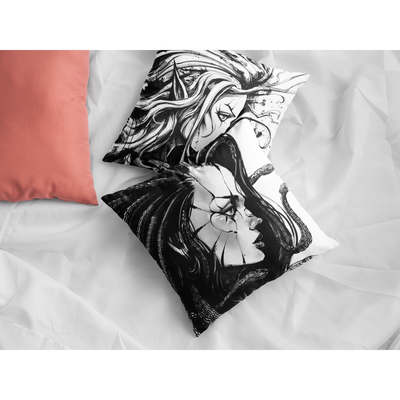 Light Gray Beautiful Medusa | Pillow Case
